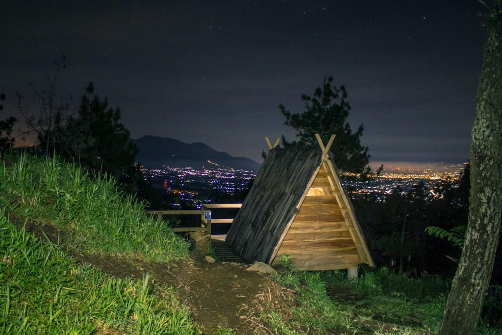 Papandayan Camping Ground Hotell Cileuleuy Eksteriør bilde
