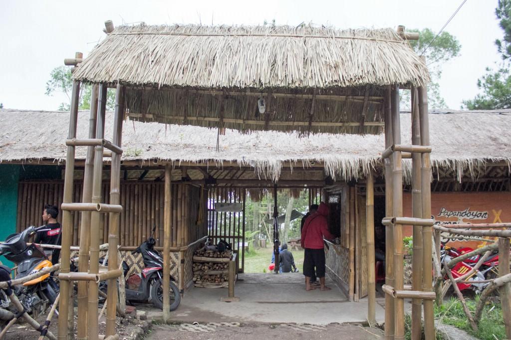 Papandayan Camping Ground Hotell Cileuleuy Eksteriør bilde