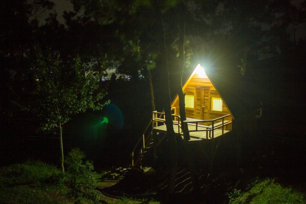 Papandayan Camping Ground Hotell Cileuleuy Eksteriør bilde